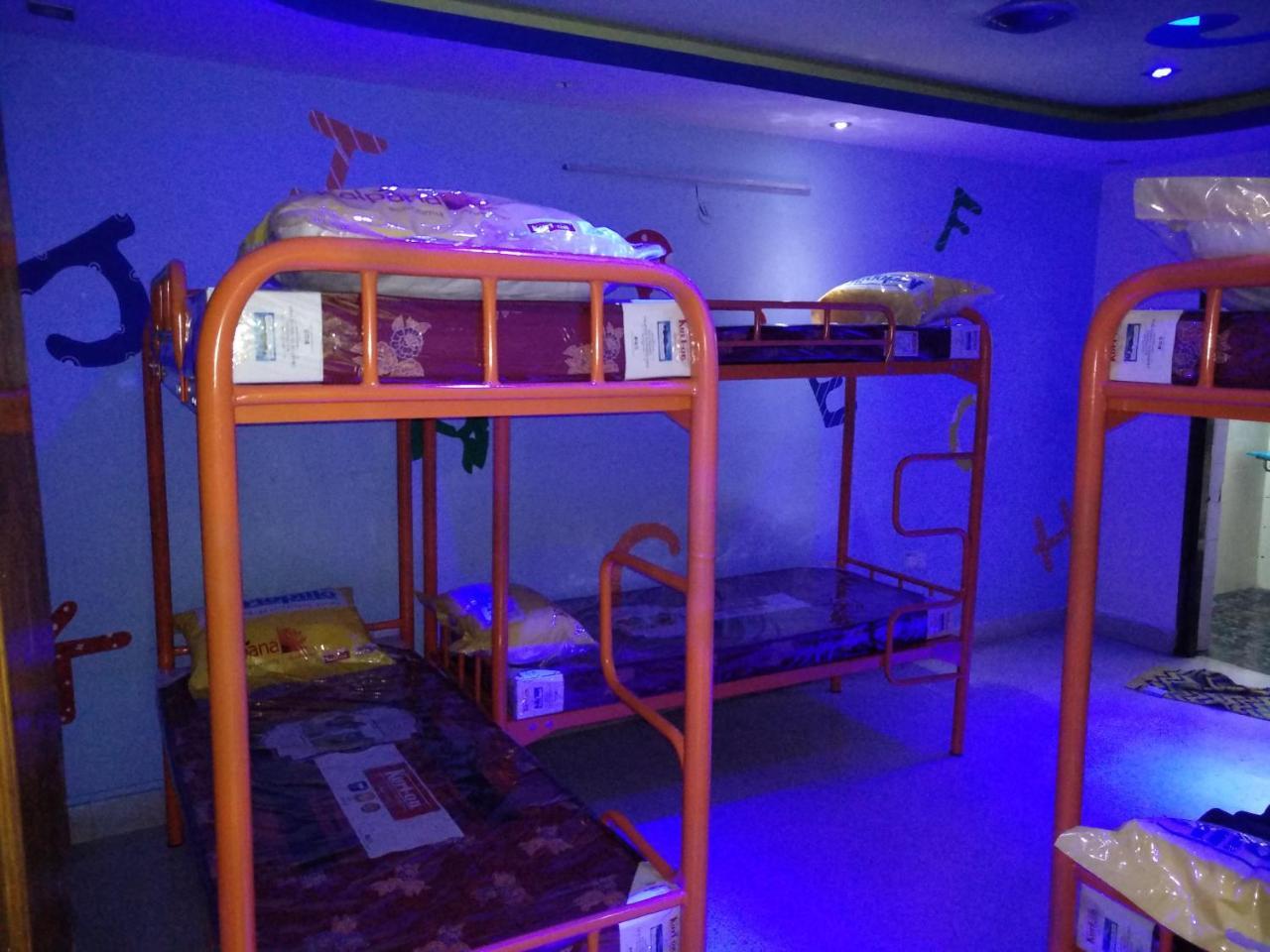 העיר בנגלור Hackerpacker Backpackers Hostel חדר תמונה
